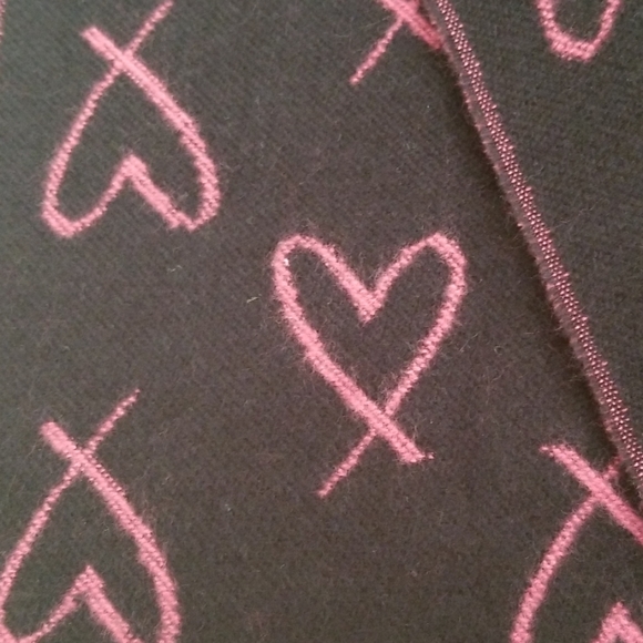 Scarf - Picture 3 of 5